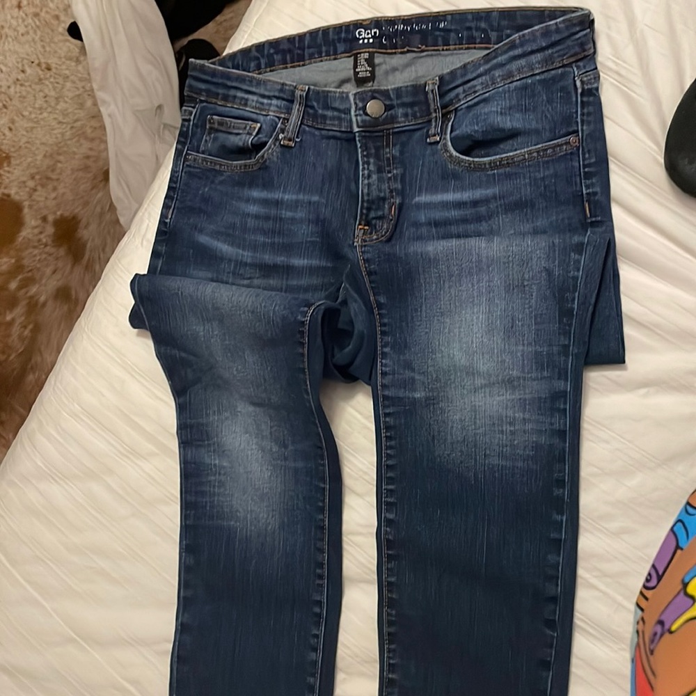 Skinny gap jeans